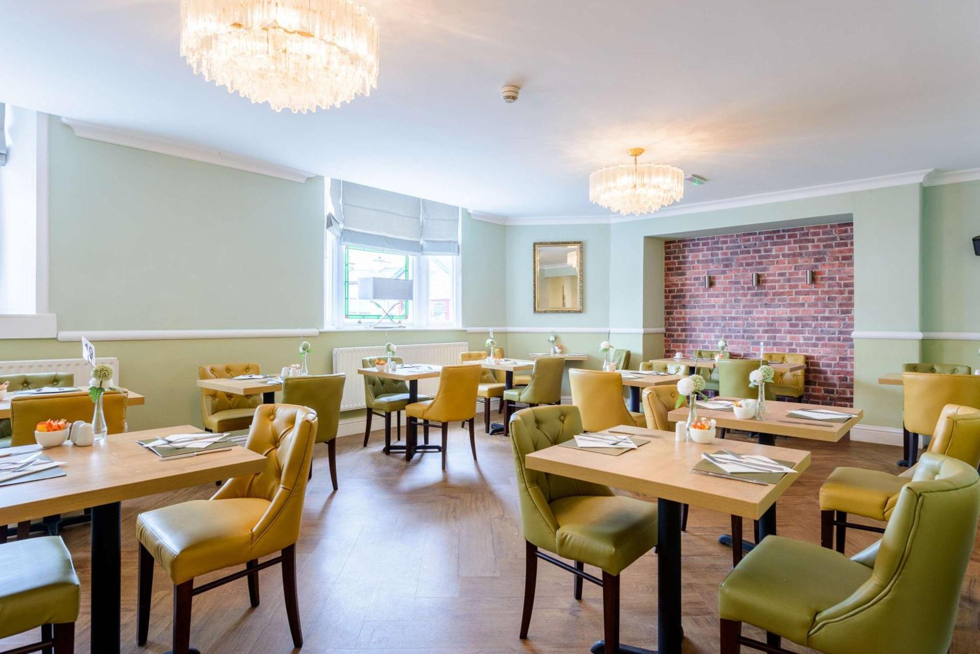The Lakeland Hotel, Sure Collection By Western 3* Kendal